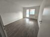 3-Zimmer-Wohnung mit Balkon - Wohnzimmer